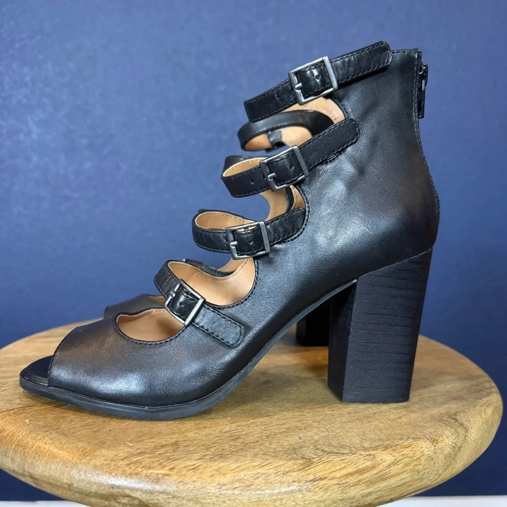 Seychelles Black Multi-Strap Kayak Heels Sandals | Size 6.5 - Picture 3 of 9